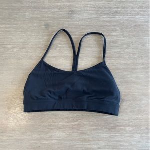 Flow Y Bra Nulu
Light Support, A-C Cups